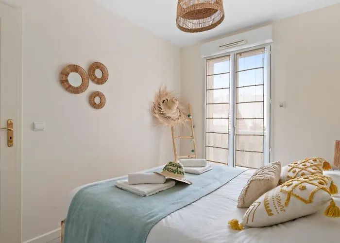 Bel Neuf - Hypercentre 400m Plage-pkg-wifi-t3 Daire *