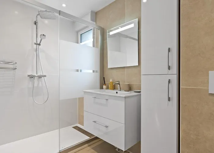 Bel Neuf - Hypercentre 400m Plage-pkg-wifi-t3